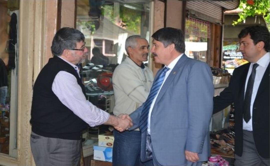 Milletvekili Tanrıverdi, Kula Esnafını Ziyaret Etti