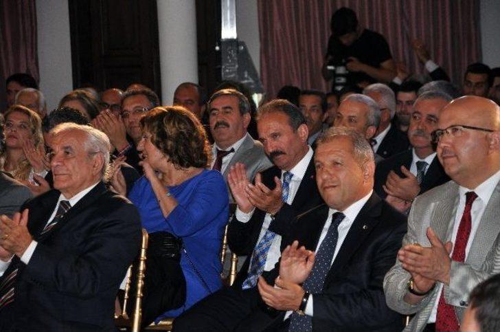 Yılın İlçe Belediye Başkanı; Behçet Saatcı G4