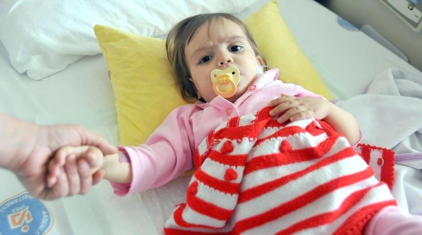 Akdeniz &Uuml;niversitesi'nde 3 G&uuml;n Uyumadan 9 B&ouml;brek, 3 Karaciğer Nakli Yapıldı