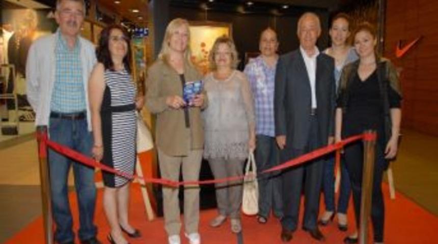 Ressam Kalay&rsquo;ın Sergisi 19 Mayıs&rsquo;a Kadar A&ccedil;ık Kalacak