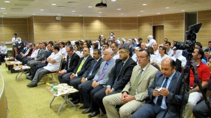 Konya&rsquo;da Hemşireler Haftası Kutlamaları S&uuml;r&uuml;yor