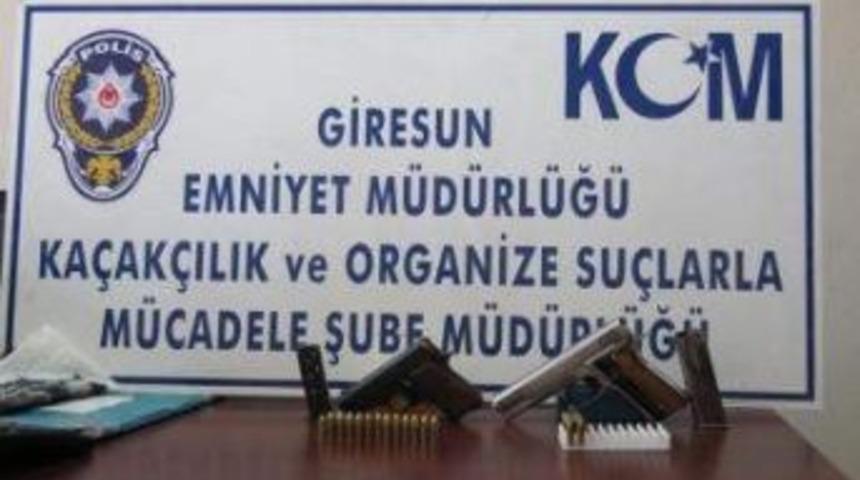 Giresun Ve Ordu&rsquo;da Eş Zamanlı Silah Ka&ccedil;ak&ccedil;ılığı Operasyonu