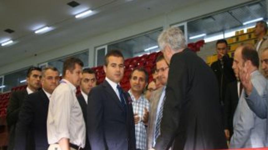 Bakan Kılı&ccedil;: Hi&ccedil;bir Sevin&ccedil; Bir Cana Kast Etmeyi Haklı G&ouml;stermez