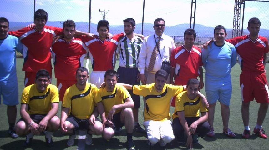 İslahiye Meslek Y&uuml;ksek Okulu'ndan 19 Mayıs Futbol Turnuvası