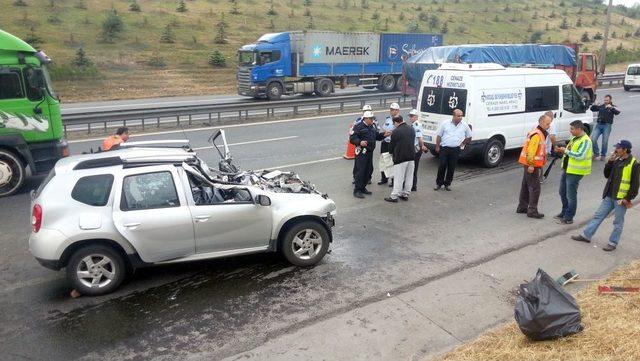 TEM Otoyolu nda Kaza: 1 Ölü 2