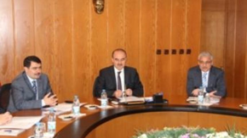 FKA y&ouml;netim toplantısı yapıldı