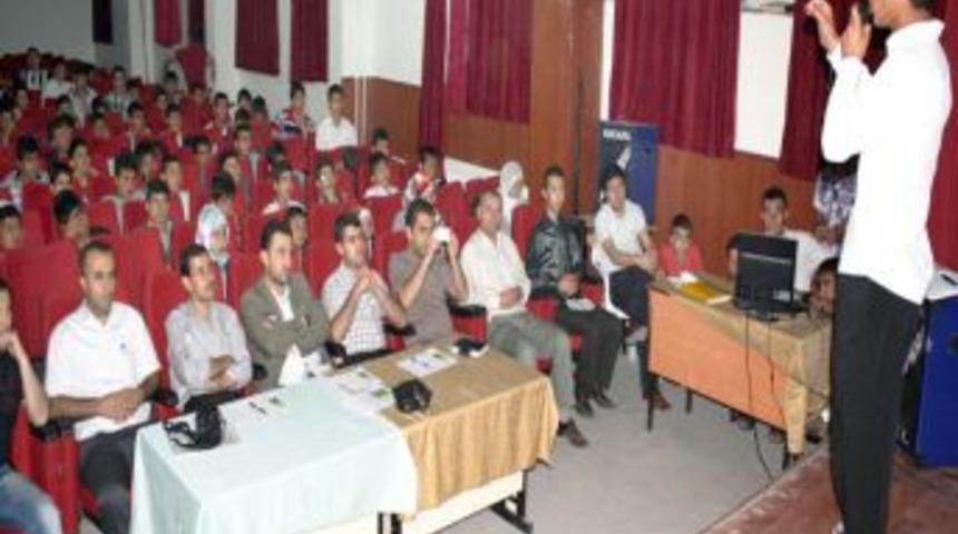 İHL Öğrencileri Hitabet Yarışması Düzenlendi