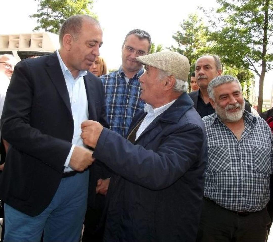 G&uuml;rsel Tekin, Arın&ccedil;&rsquo;a &lsquo;hodri Meydan&rsquo; Dedi