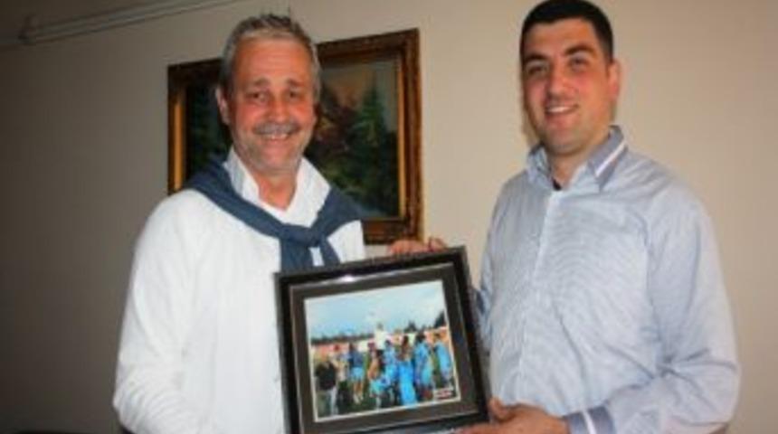 Aydemir, Tebrik Ve Kutlamaları Kabul Ediyor