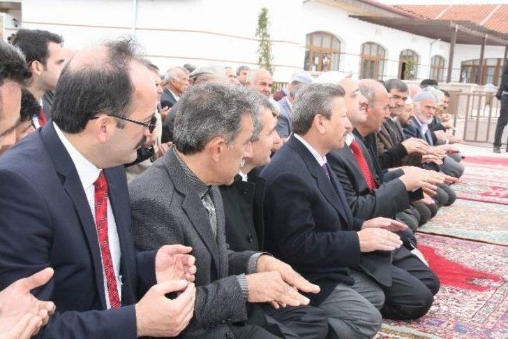 Yozgat’ta Çiftçiler Yağmur Duasına Çıktı G4