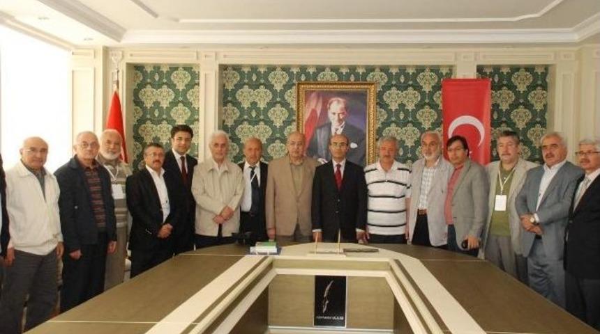 T&uuml;rkiye Yazarlar Birliğinden Vali Mahmut Demirtaş&rsquo;a Ziyaret