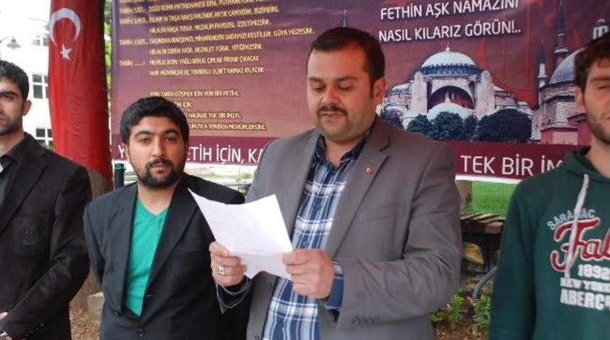 Besni&rsquo;de Alperen Ocakları Ayasofya İ&ccedil;in İmza Topladı