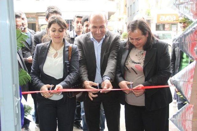 Hakkari’de Yeni İşyeri Açılışı