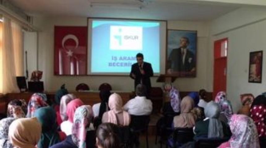 Gediz'de 'iş Arama Becerileri Ve Meslek Tanışmanlığı' Semineri