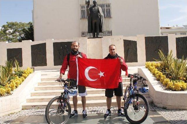 (özel) Selçuklu İki Bisikletçi Anıtkabir İçin Yola Çıktı