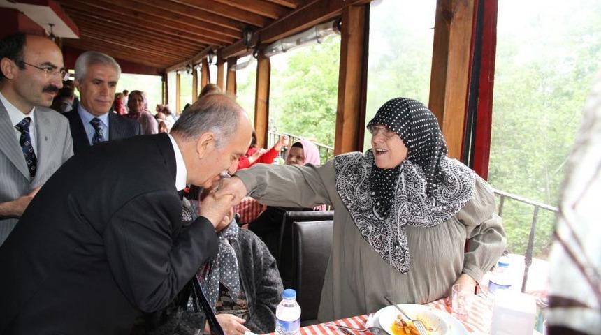 Bursa’da Köy Kadın Derneği Sayısı 22’yi Buldu