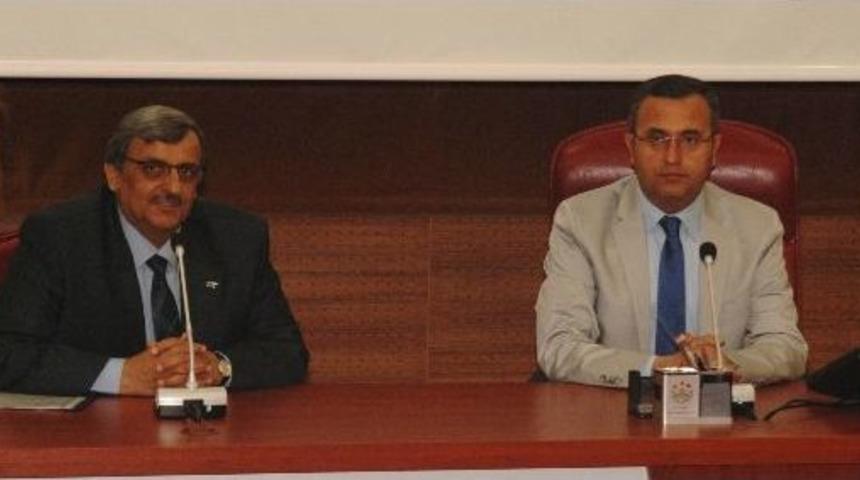 Sgk &Ccedil;alışanları Vali Demir&rsquo;i Ziyaret Etti