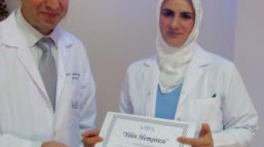 Şifa, Yılın Hemşiresi'ni Se&ccedil;imle Belirledi