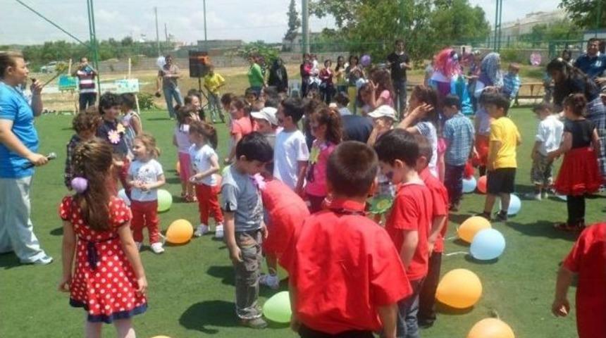 Didim&rsquo;de Anaokul &Ouml;ğrencileri Boyama Şenliğinde G&ouml;n&uuml;llerince Eğlendi