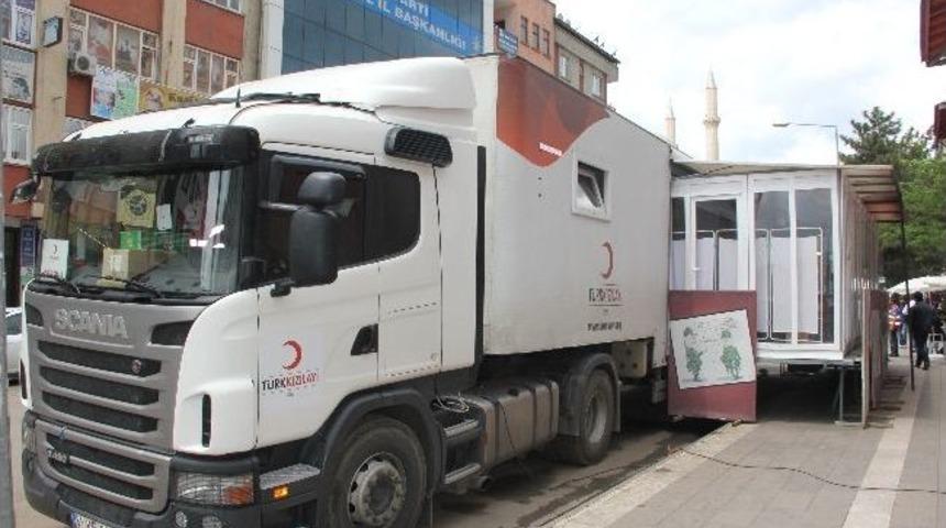 Bing&ouml;l&rsquo;de Kan Bağışına Yoğun İlgi