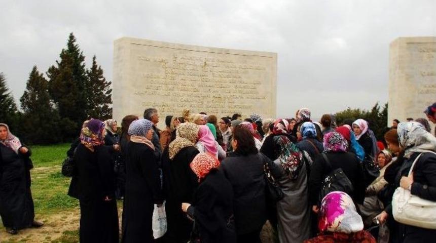 Akder Kadın Kolları &Ccedil;anakkale&rsquo;yi Gezdi