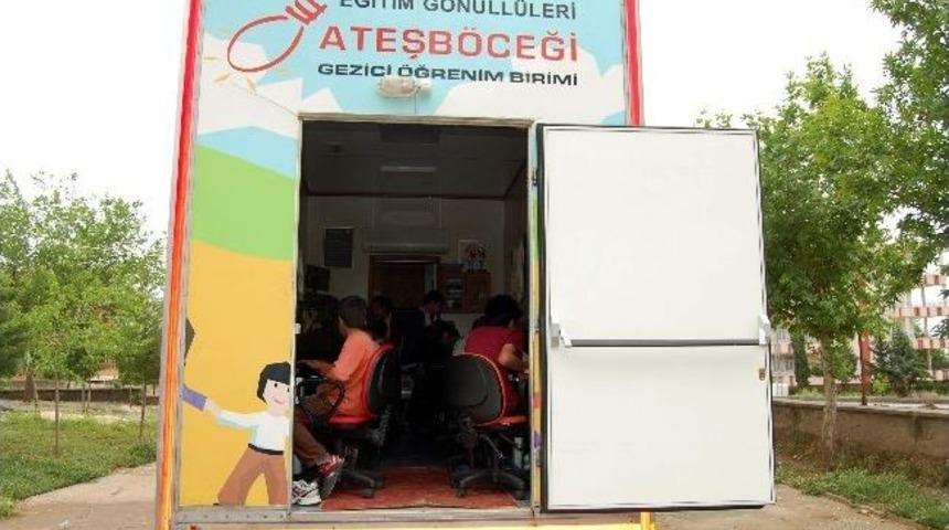 Ateş B&ouml;ceği &Ccedil;ocukları Eğitiyor