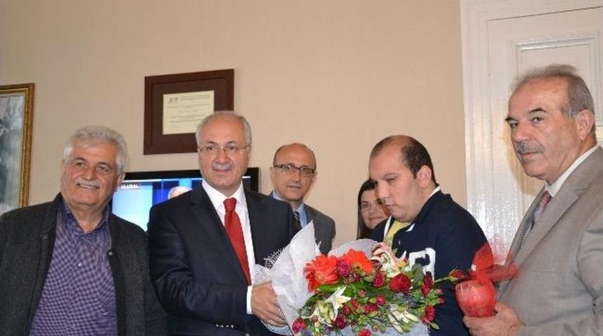 Zi&ccedil;ev&rsquo;den Vali Daş&ouml;z&rsquo;e Ziyaret