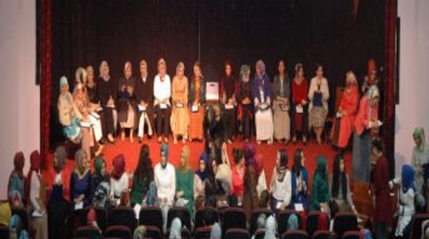 Samanyolu Öğrencileri Annelerini Sevindirdi