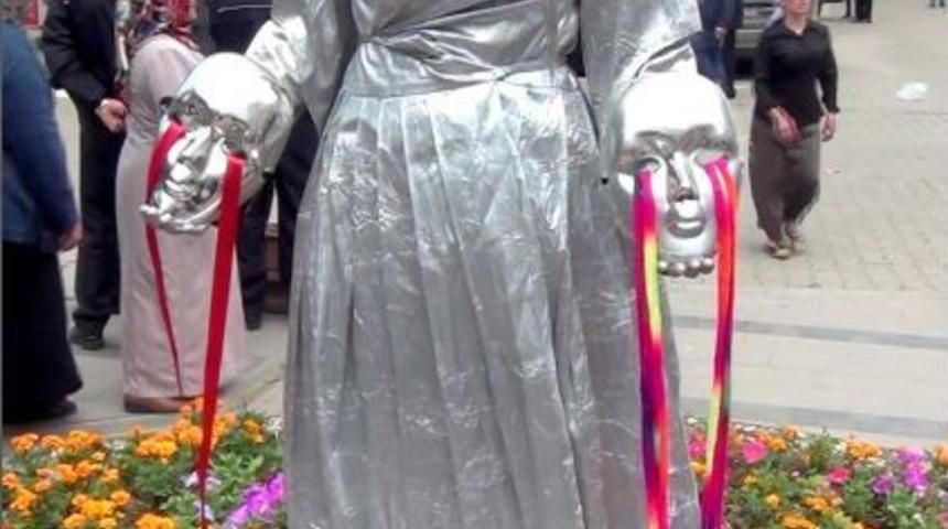 Mürsel Gülmez Tiyatro Festivali Başladı