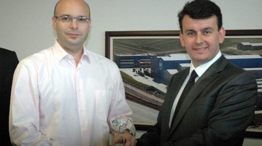 Sgk En &Ccedil;ok Prim &Ouml;deyen İşverenleri &Ouml;d&uuml;llendirdi