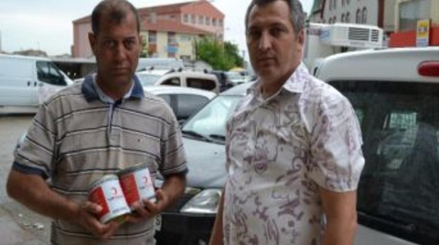 Kızılay Keşan Şubesi, İhtiya&ccedil; Sahiplerine Kıyma Ve Kavurma Dağıttı