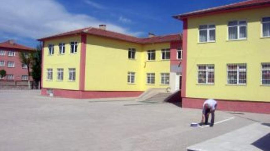 Boğazlıyan Belediye Başkanı &Ouml;zdal&rsquo;a Teşekk&uuml;r Plaketi