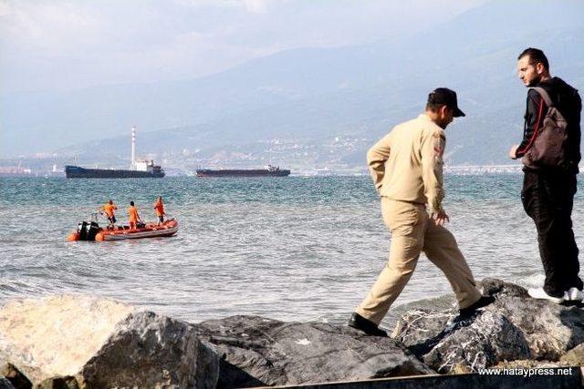 İskenderun'da Denize Giren 2 Çocuk Boğularak Öldü