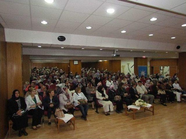 Ak Parti’den Kadınlara “kadın Sağlığı” Konulu Konferans