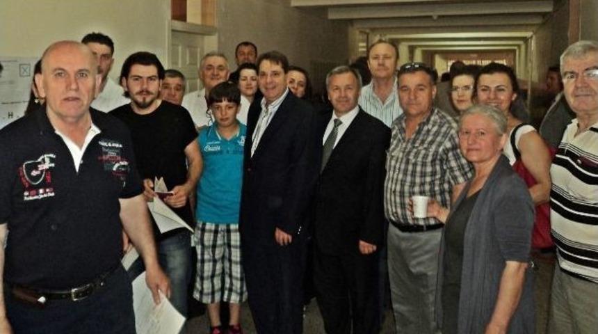 Soydaşlara Tartan Sevgisi