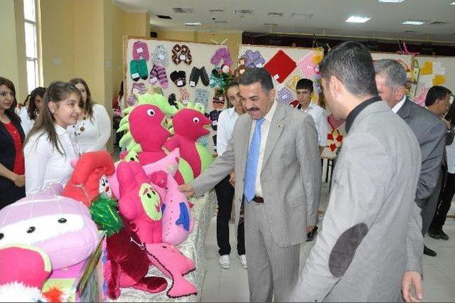 Çiçekdağı’nda Öğrenciler Yararına Kermes