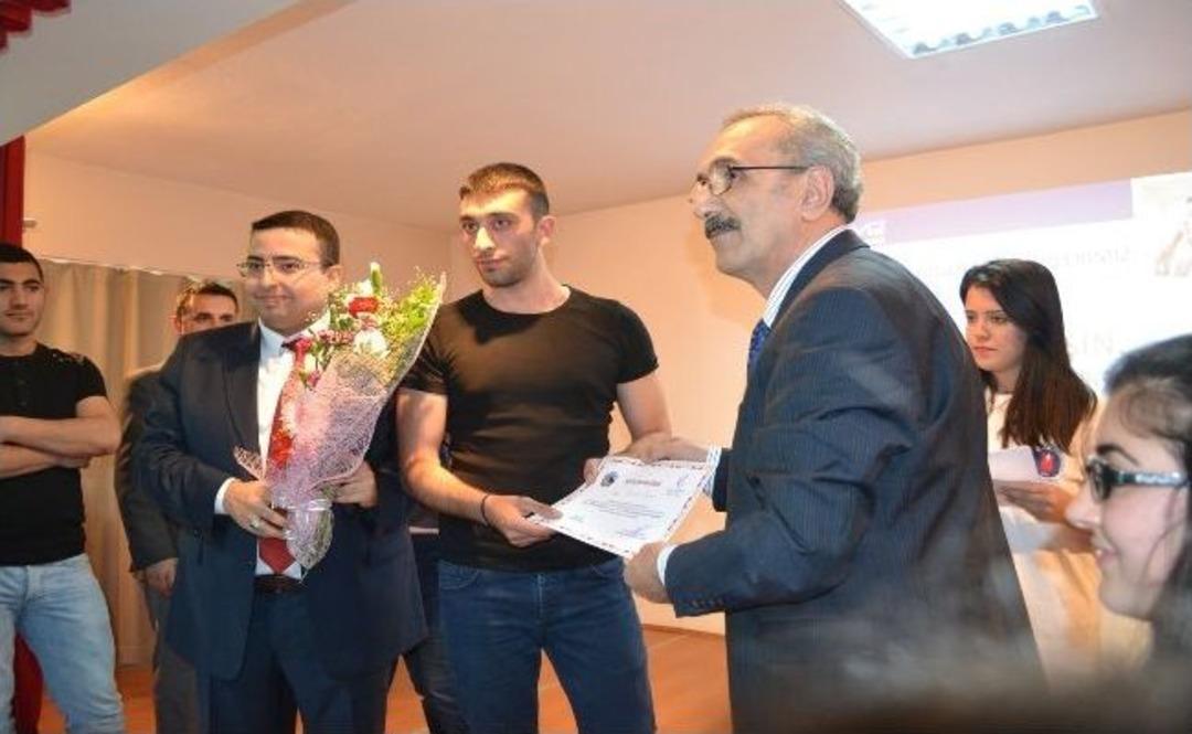 Kula'da 'insan Tanıma Sanatı' Semineri