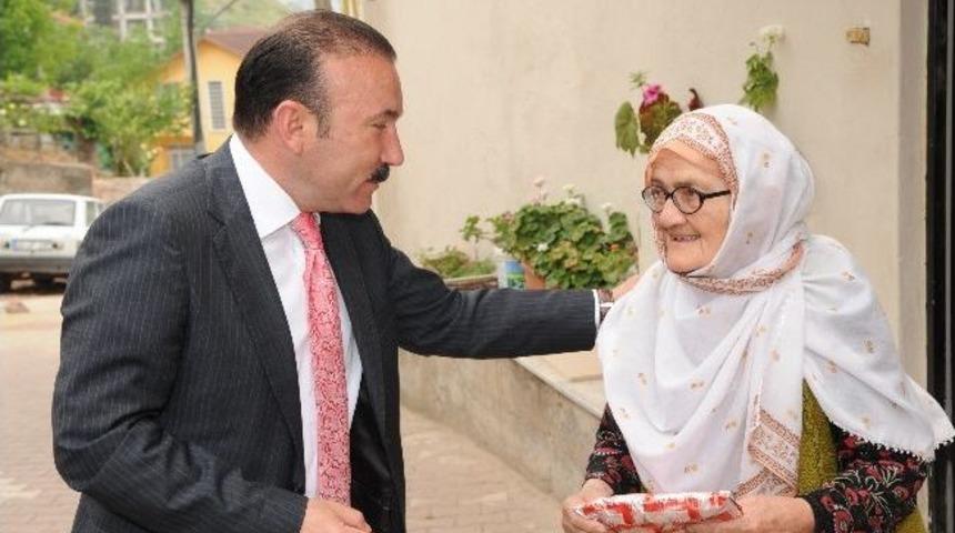 Başkan Doğan Mahalle Gezilerine Devam Ediyor