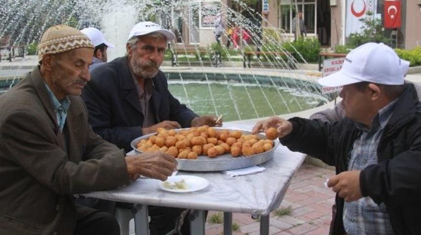 D&uuml;nya &Ccedil;ift&ccedil;iler G&uuml;n&uuml; Saruhanlı'da Kutlandı