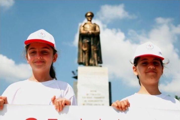 Adana’da Gençler Ata’ya Yürüdü G1