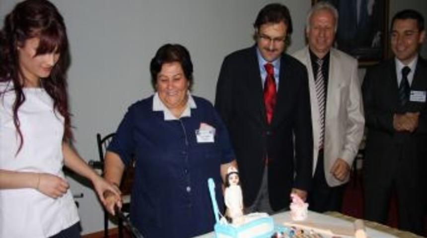 Samsun'da Hemşireler Haftası &Ccedil;eşitli Etkinliklerle Kutlanıyor