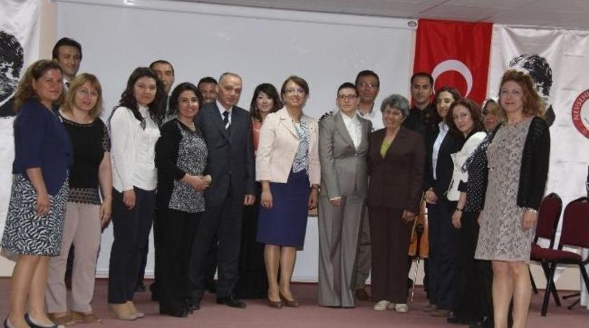 Hayırsever Şehit Annesine 'yılın Annesi' Ödülü