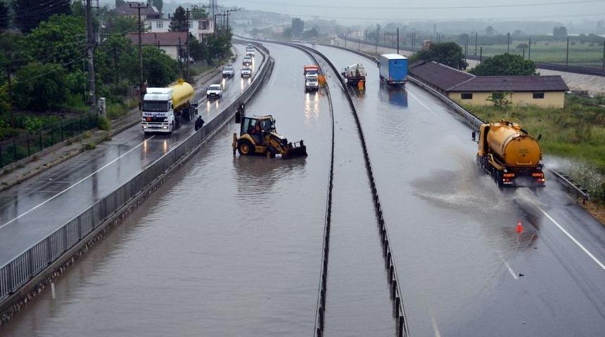 Sakarya'da Sağanak Yağış