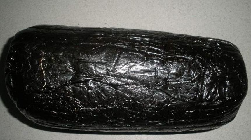 İranlılara Yapılan Uyuşturucu Baskını Polis Kamerasında