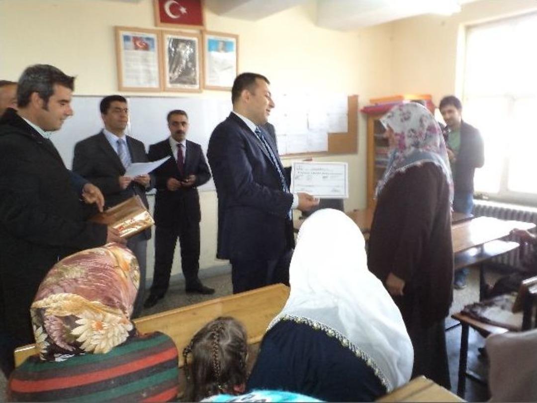 Varto&rsquo;da Okuma Yazma Kursu