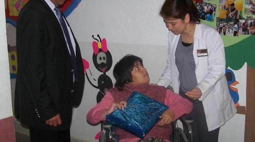 -kaymakam Karahan, Rehabilitasyon Merkezi'ni Ziyaret Etti