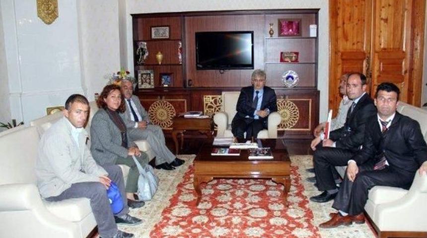 Engelliler Meclisi&rsquo;ndenkars Valisine Ziyaret