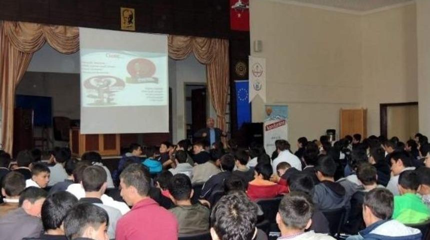 Emniyetten, &ldquo;gen&ccedil;lik Ve G&uuml;venlik Gelecek'' Konferansı