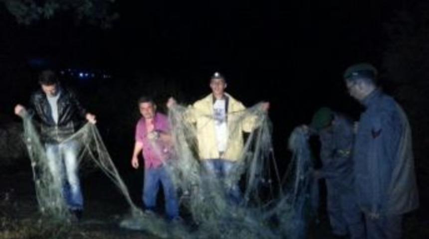 Göğem Göletinde 300 Metre Kaçak Ağ Yakalandı