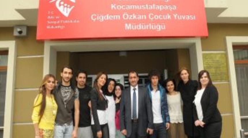 Mehmet – Selda Topal Çifti 4 Çocuğa 'Sevgi Evi' Açıyor